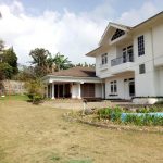 Villa SRJ Puncak 17 Kamar