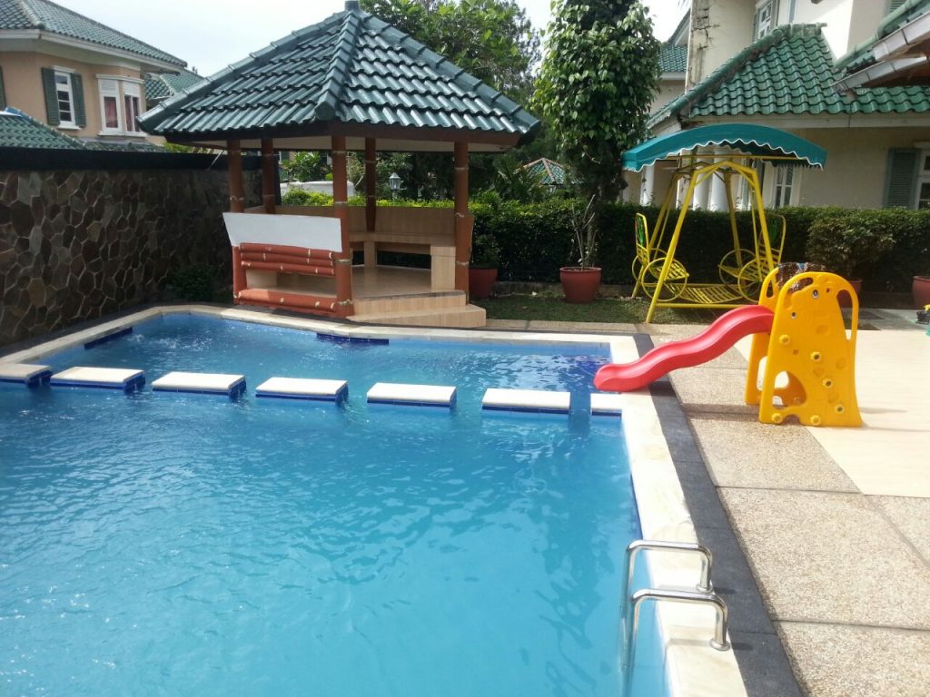 Villa Resort 4 Kamar, Sewa Villa Di Puncak Dengan Private Pool