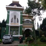 Viktoria 5N, Villa Gaya Eropa Di Puncak 5 Kamar Kapasitas 10 s.d 25 Orang