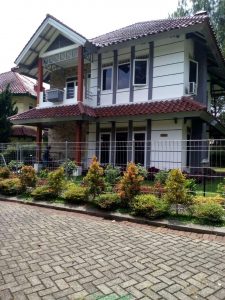 Villa Di Puncak Yang Pass Untuk 10 - 30 Orang Di Villa Alamanda 5