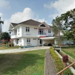 Villa SRJ Puncak Kolam renang pribadi