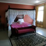 Villa Themes 5, Sewa Villa 5 Kamar Di Puncak Dekat Taman Bunga