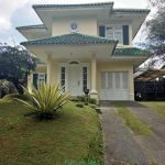 Villa Tretes Puncak 6 Kamar Kapasitas s.d 40 Orang