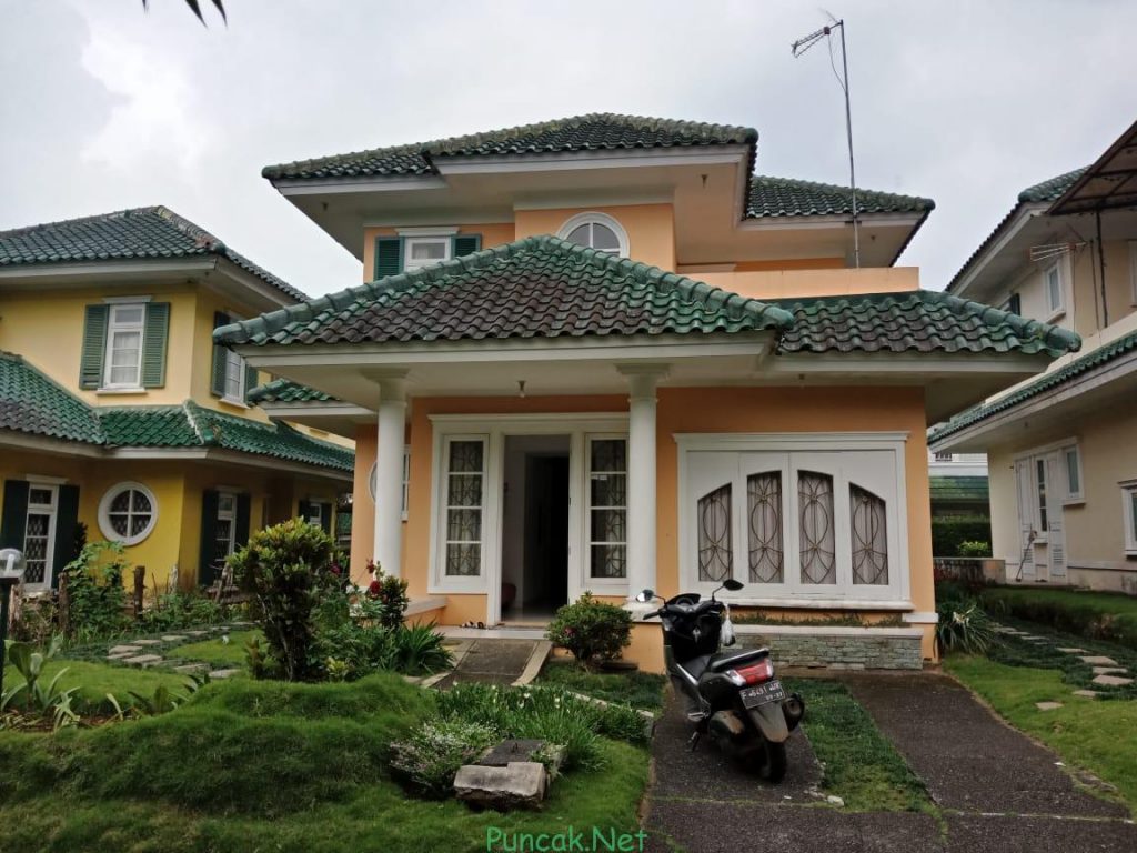 villa puncak kapasitas 20 orang