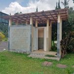 villa puncak fasilitas kolam renang, karaoke, billiard dan aula